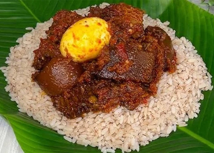 Ofada Rice, Plantain, Sauce and Egg